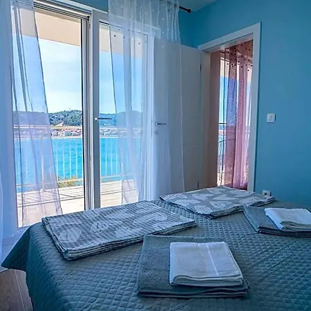 Laurel Hotel Tisno